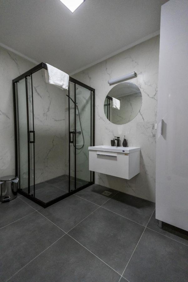 Blue Eye Ohrid Apartment 外观 照片